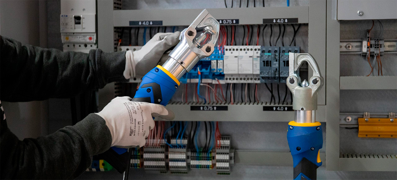 Panel-Building Panel Building